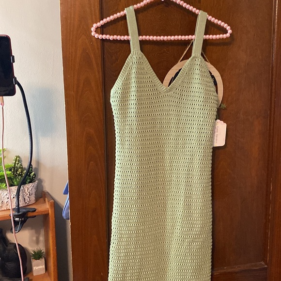 Beautiful sage Sweet Republic crochet midi dress 😍😍😍 - Picture 3 of 12